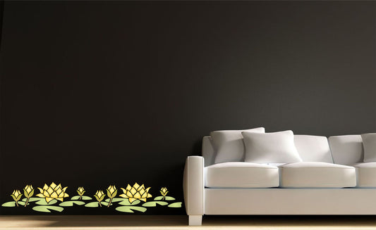 Water Lily Stencil, 7.62 x 11.43 cm - Classic Lily Flower Border